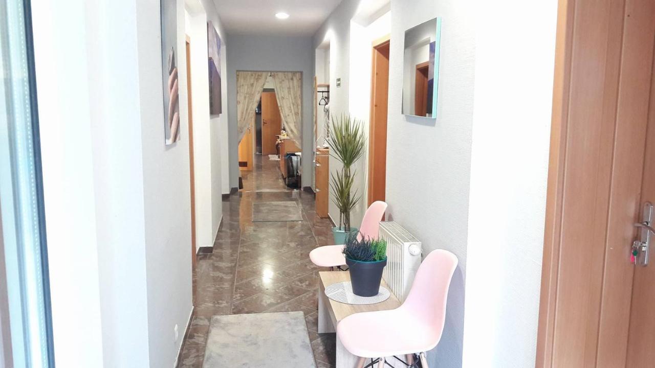 Hostel Ksiezycowy Inowroclaw Bagian luar foto